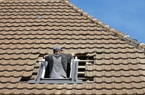 Pose de velux à Labarthe Inard
